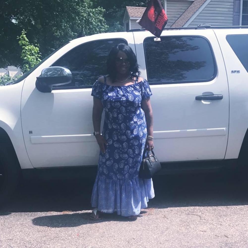 Meet your Posher, Tayta