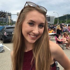 Meet your Posher, Leah