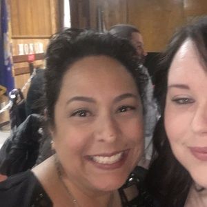 Meet your Posher, Roxanne