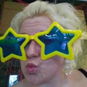 Meet your Posher, Cory