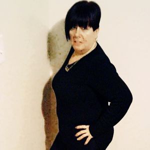 Meet your Posher, Evelyn