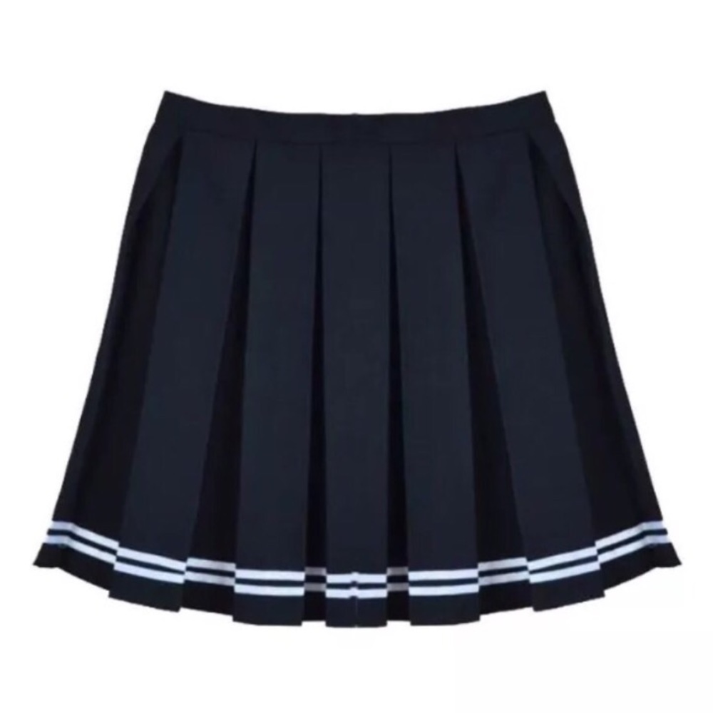 Black and white striped tennis skirt