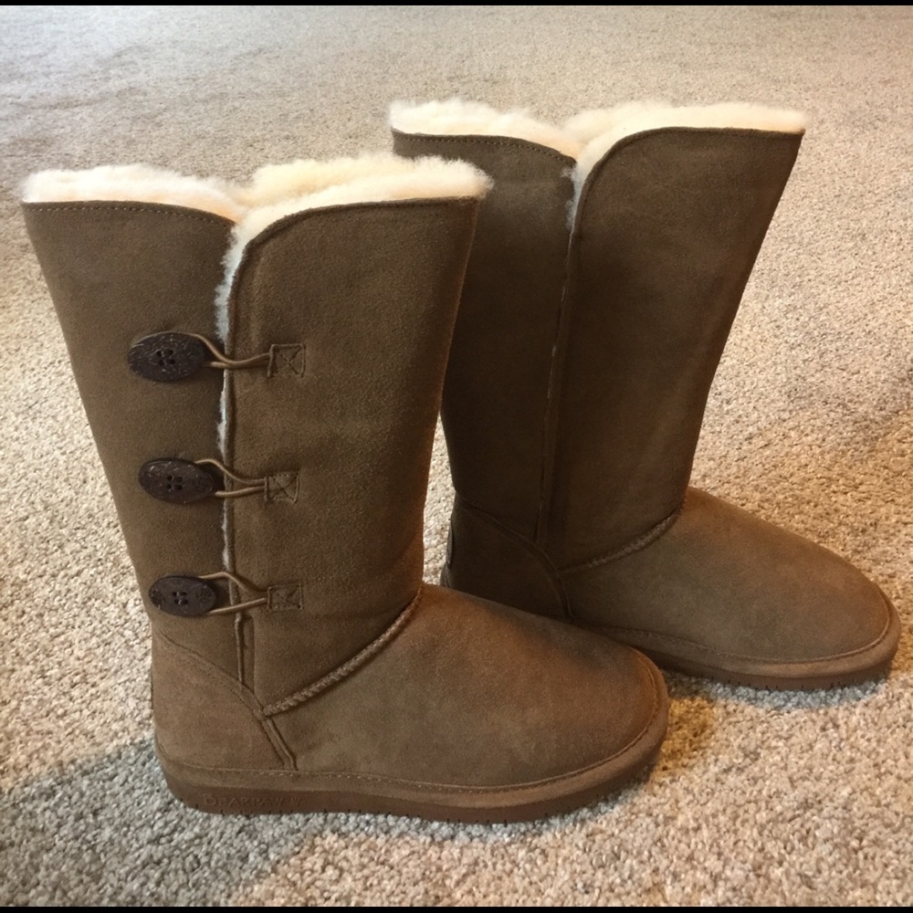 Hickory Women's Bearpaw Snow Boots, 9M