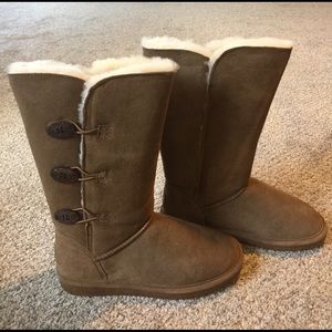 Hickory Women's Bearpaw Snow Boots, 9M