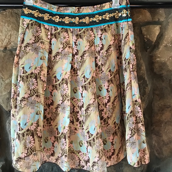 Free People Dresses & Skirts - 💠FREE PEOPLE💠FLORAL CHIFFON SKIRT💠