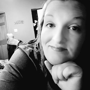 Meet your Posher, Joni