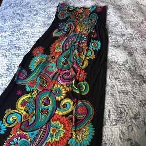 Beautiful & Colorful Maxi Dress