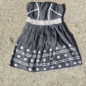 Dress in great condition. From a smoke free home.