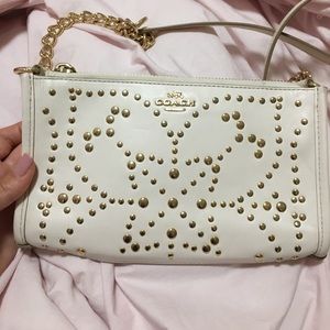 Coach mickie White stud crossbody bag!