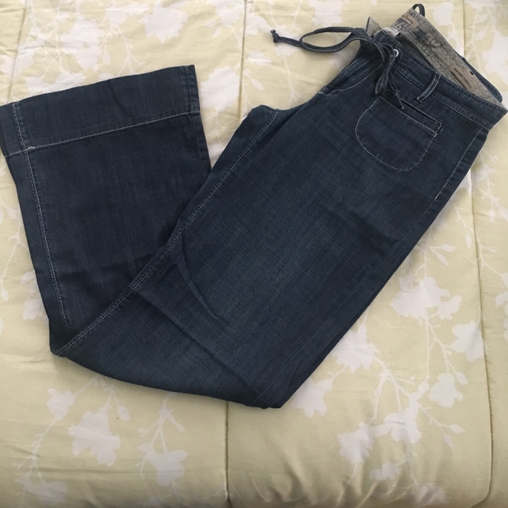 Lucky Brand Jeans, size 4. EUC