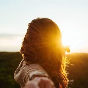 Meet your Posher, Alma