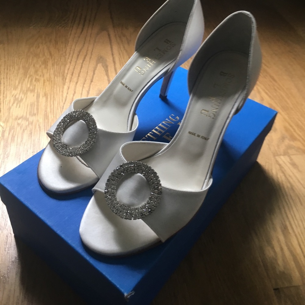 NIB Something Bleu designer D'Orsay bridal shoes