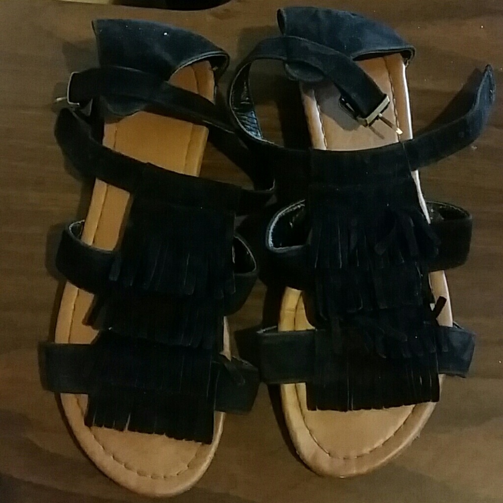 Moccasin style