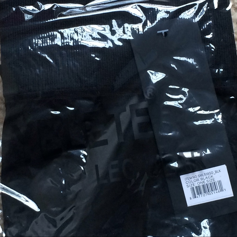 - ̗̀ SALE  ̖́-  Tummy Control Fitness shorts - Picture 2 of 3