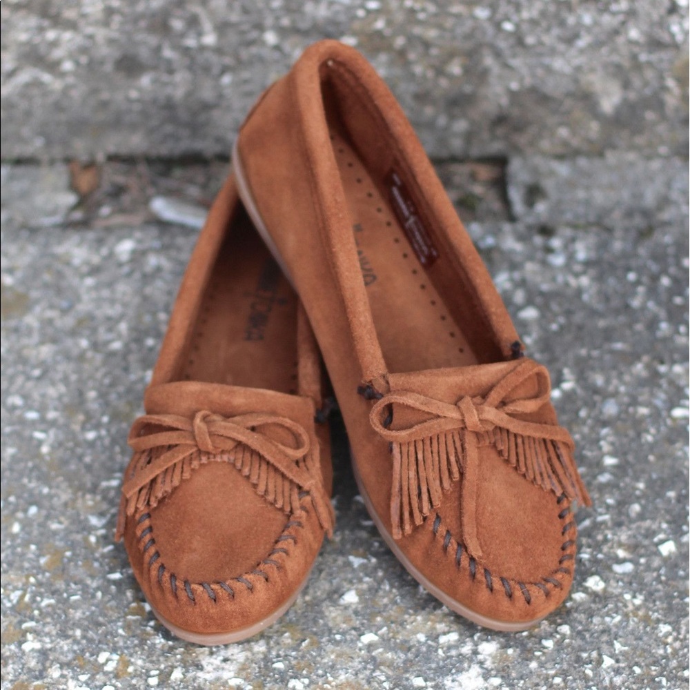 minnetonka kilty suede moccasins (used)