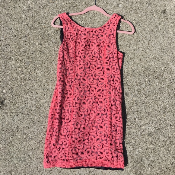 Pink and black lace dress - Picture 1 of 1