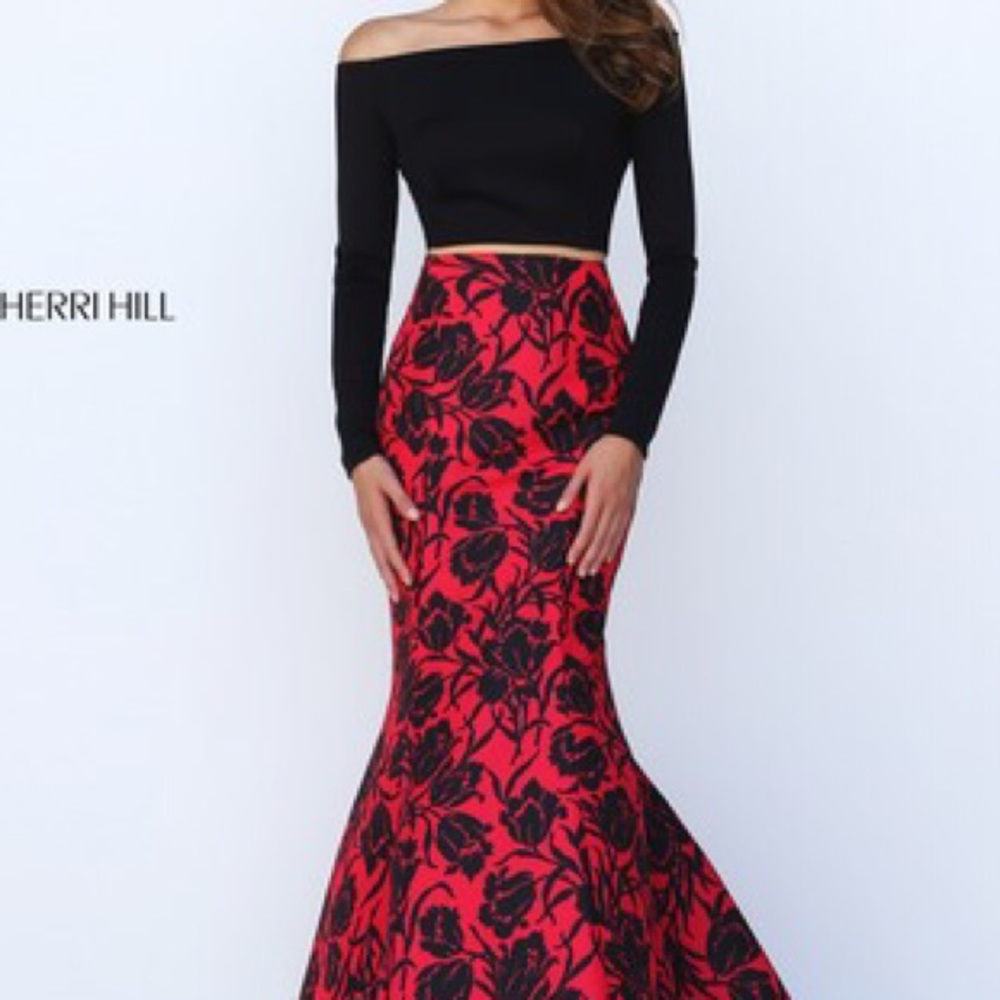 Sherri Hill Two Piece Prom Dress Red/Black Floral