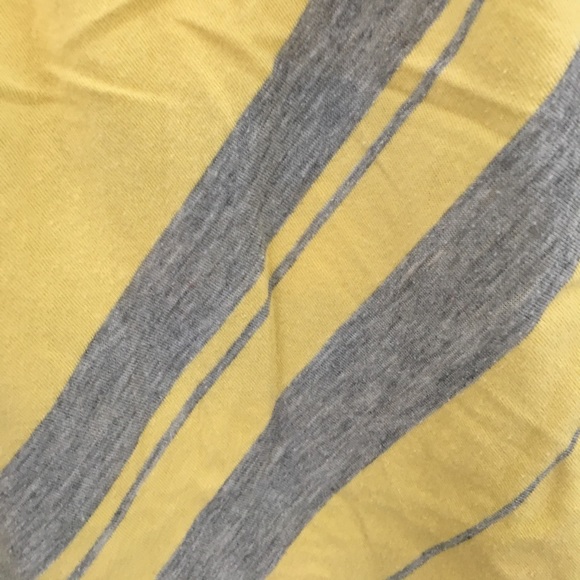 Top - Picture 2 of 3