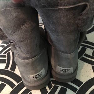 Grey Uggs