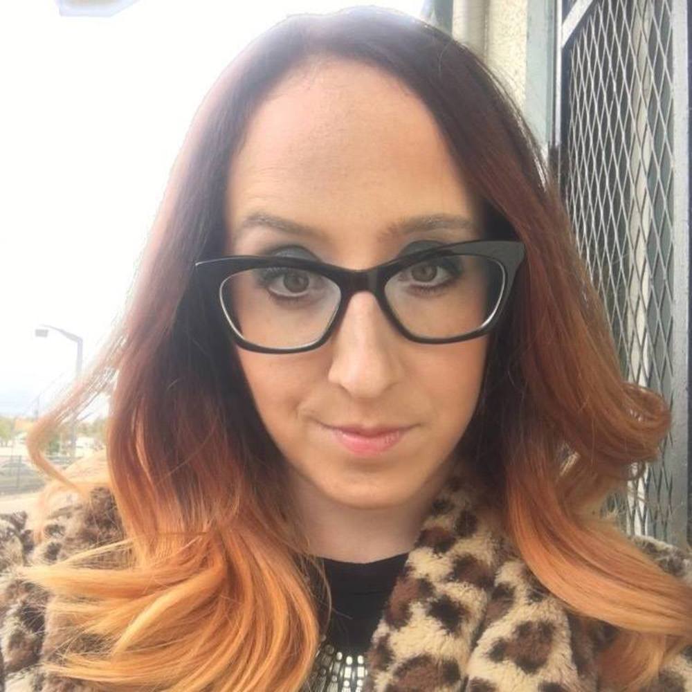 Meet your Posher, Angela