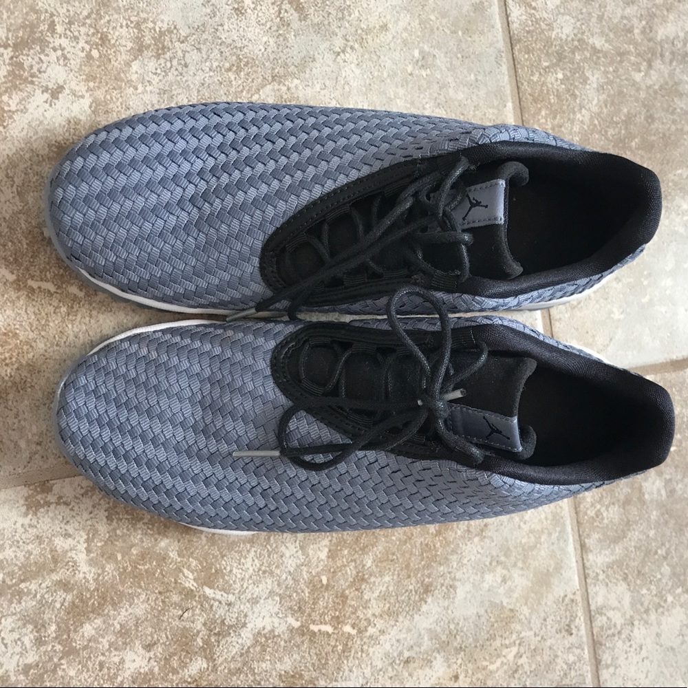 Jordan blue/gray futures