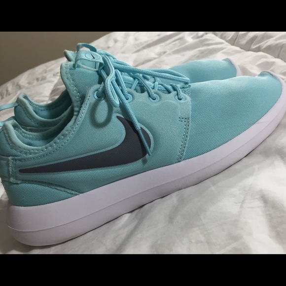 Nike Shoes - Baby Blue Nike Roshe Two Women's Size 7