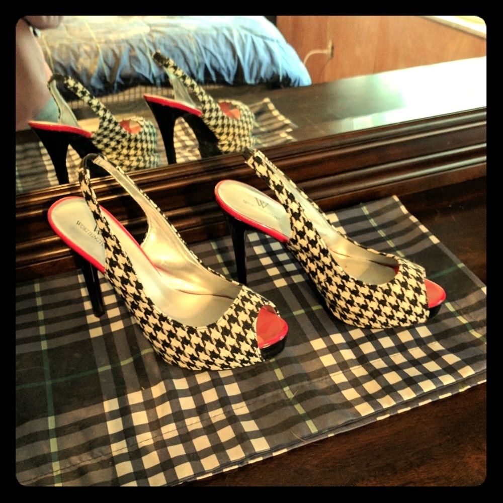 Open toe heels