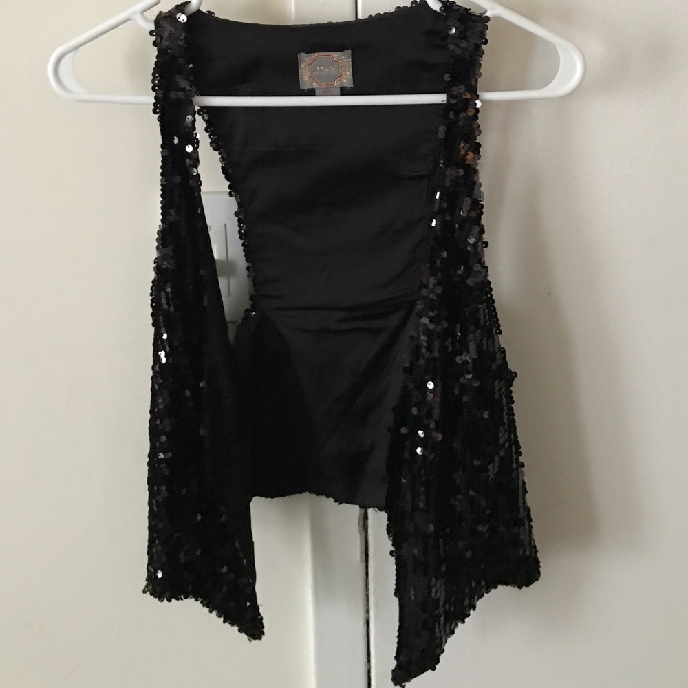 Cropped sequin juniors vest