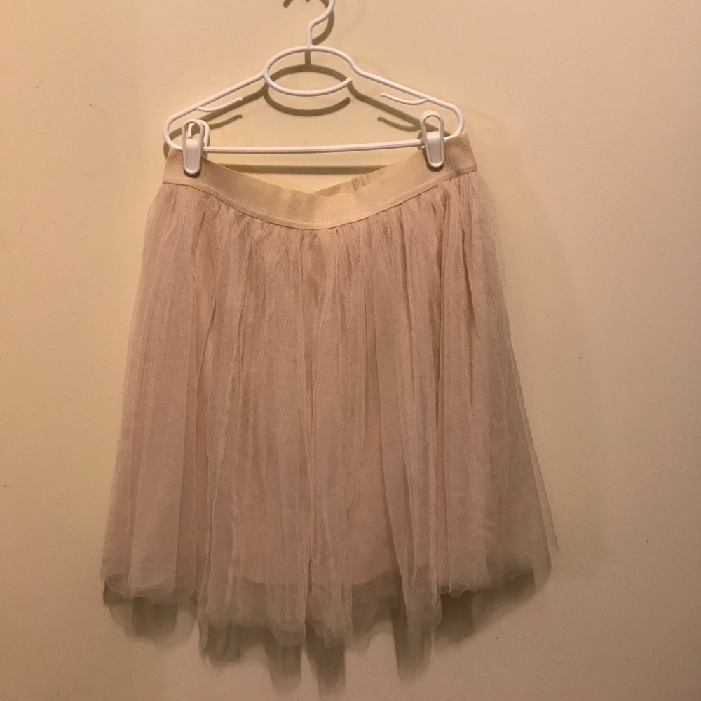 Tulle Lauren Conrad skirt