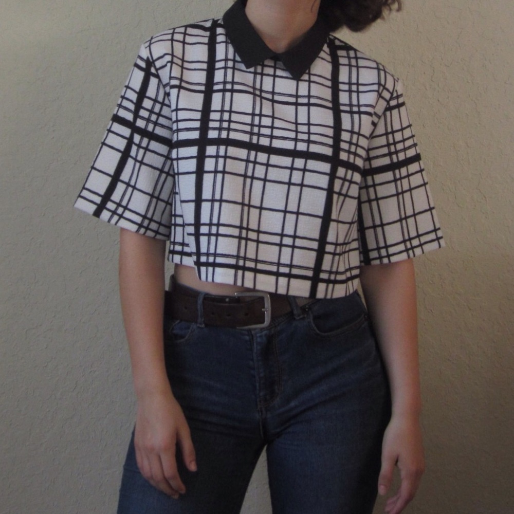 boxy grid crop top