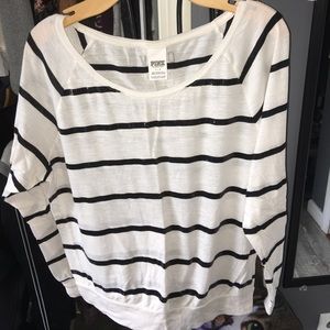 Victoria's Secret Pink T