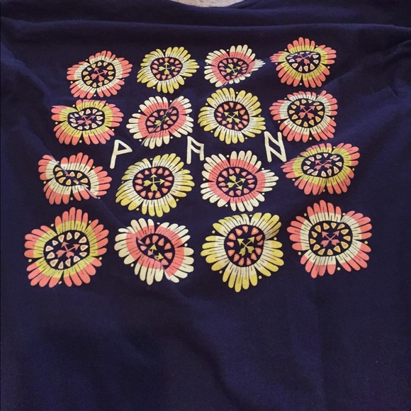 UCF shirt - Picture 2 of 3