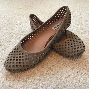 Dark nude suede flats (cut out details)