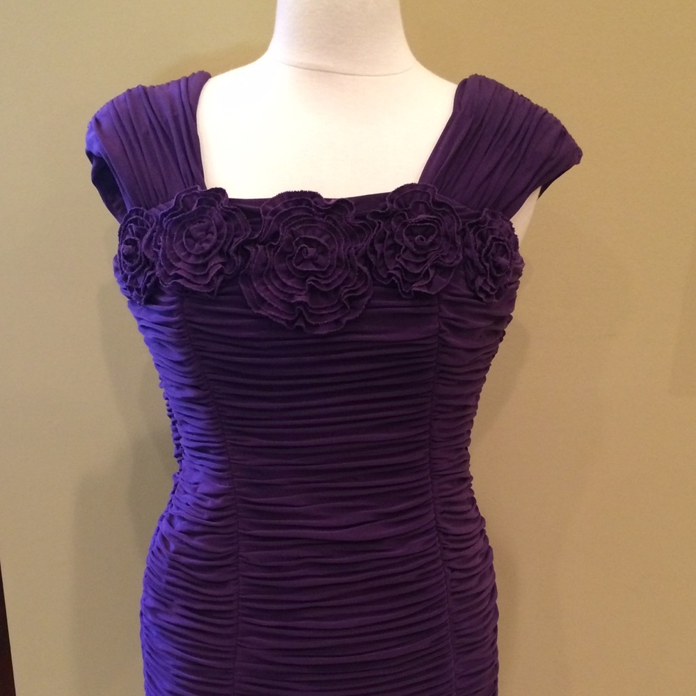 COCKTAIL DRESS By Adrianna Papell