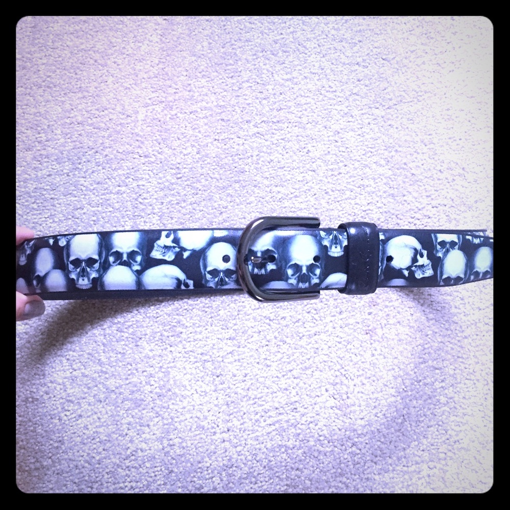 Scull Belt