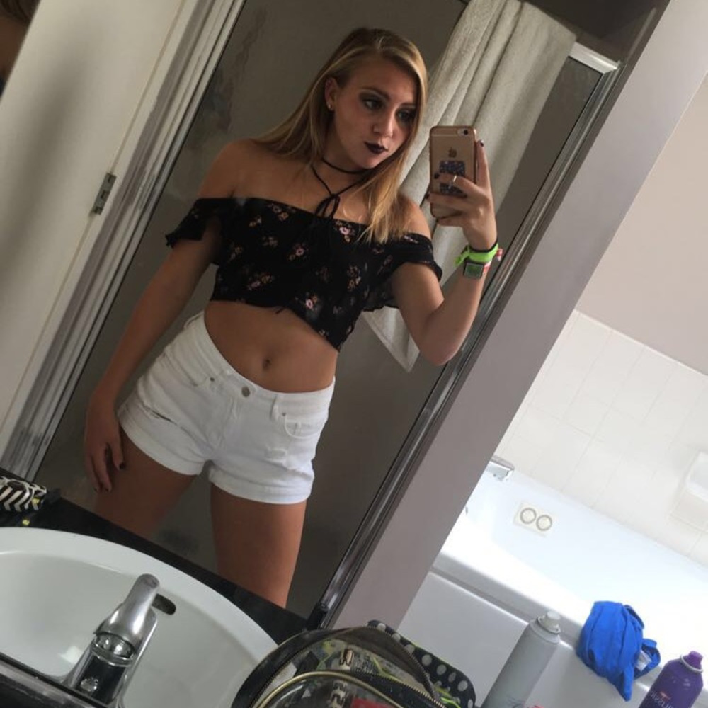 Meet your Posher, Bailey