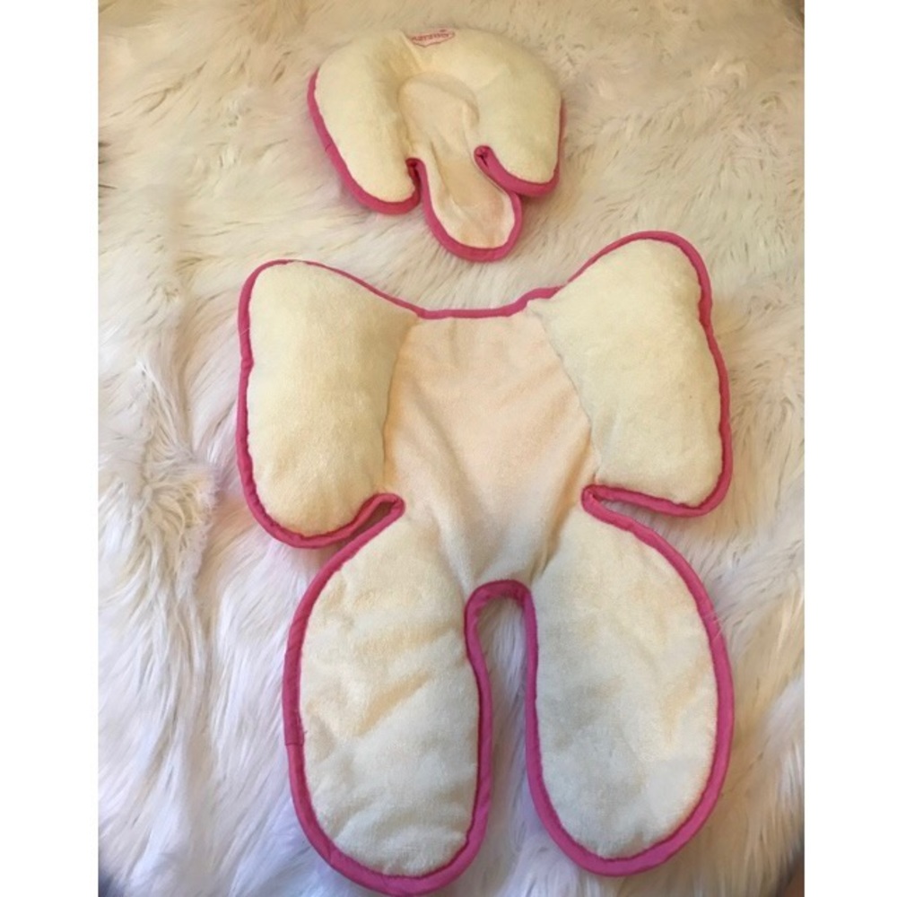 SOLD ❌❌💫 Summer infant car seat insert
