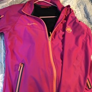 Mammut wind breaker