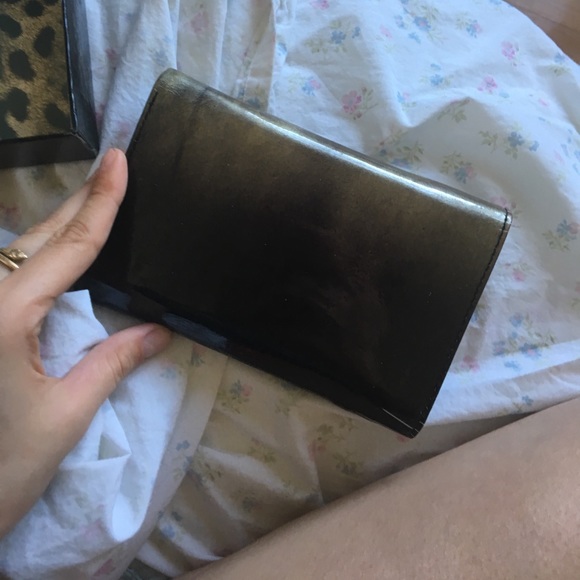 Wallet still in box - Picture 3 of 4