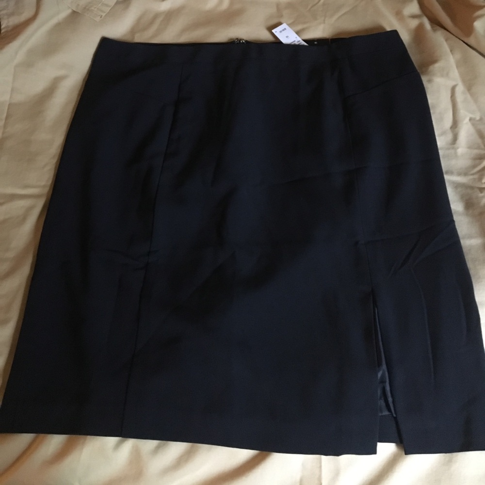 Women's navy pencil skirt size 16
