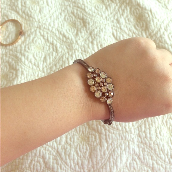 Givenchy bracelet - Picture 1 of 4