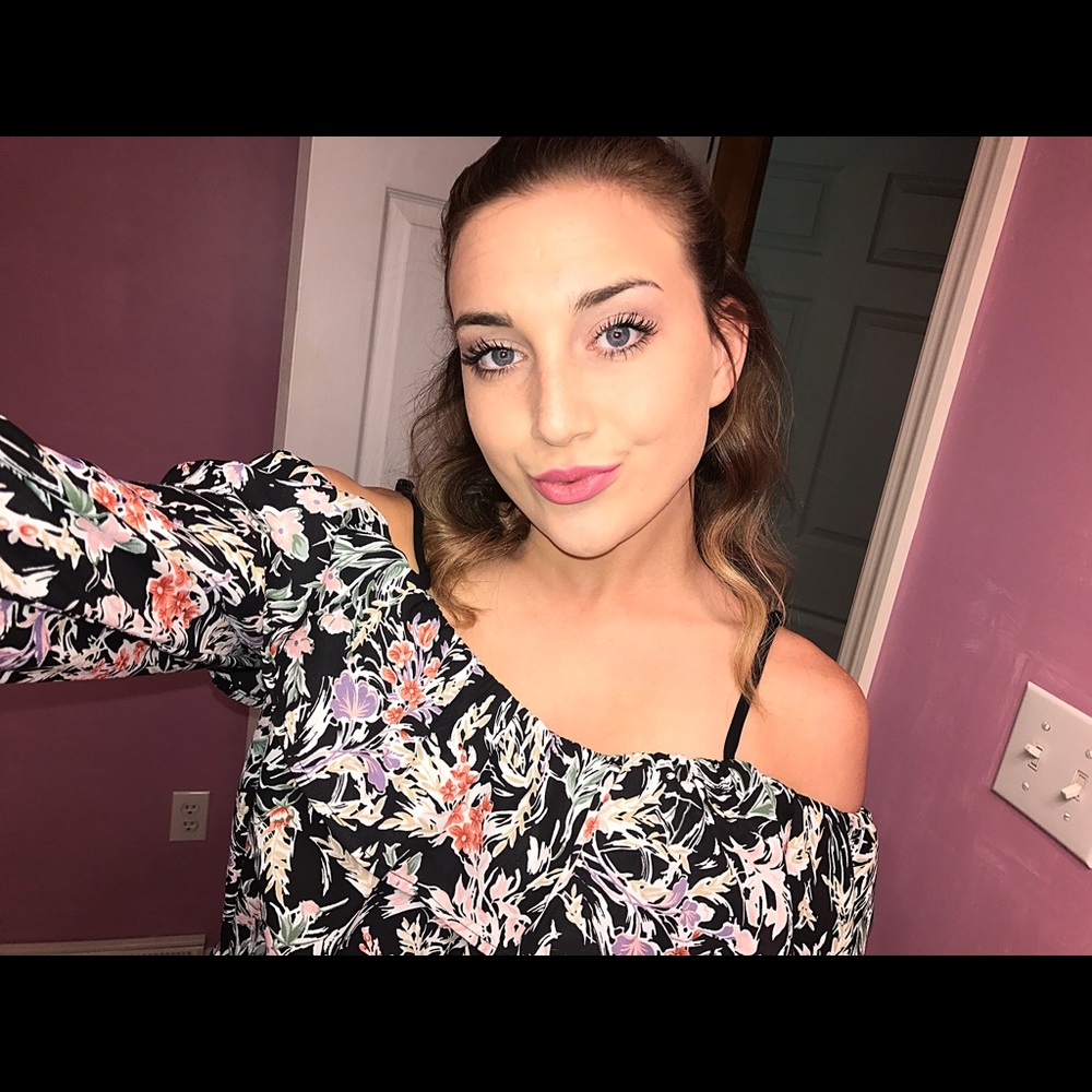 Meet your Posher, Shaniel