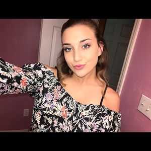 Meet your Posher, Shaniel