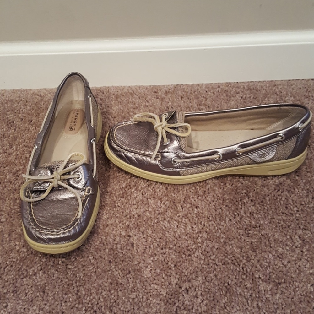 Sperry boat shoes