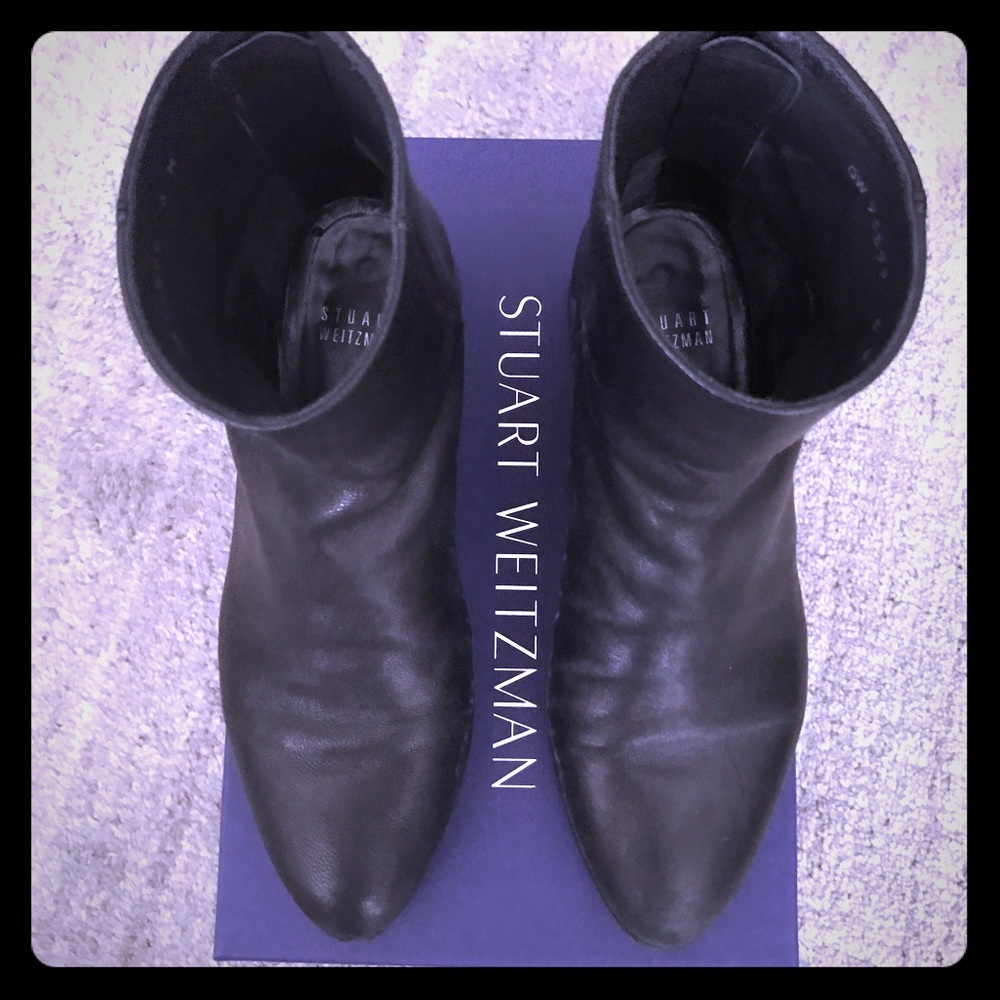 100% Authentic Stuart Weitzman shoes