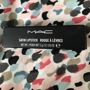 Mac satin lipstick