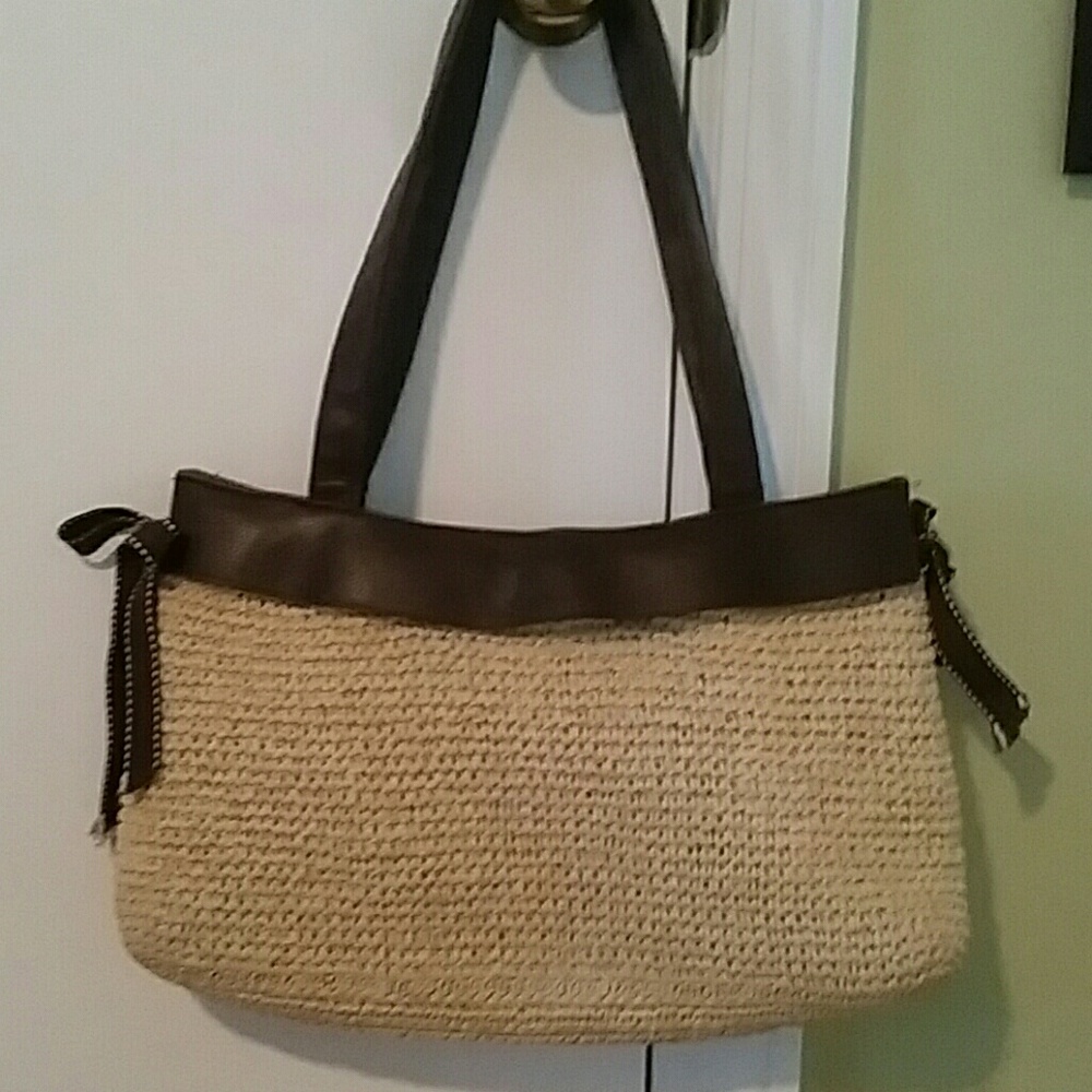 THIRTY ONE BROWN BAG WITH STRAW FACE COVER