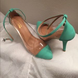 Mint point heels