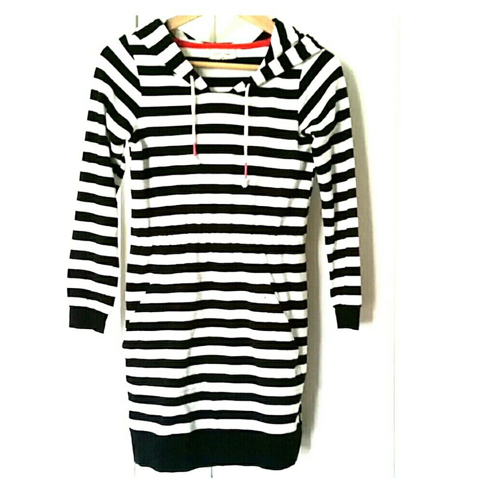 LAST CHANCE hooded Anthro sweatshirt dress