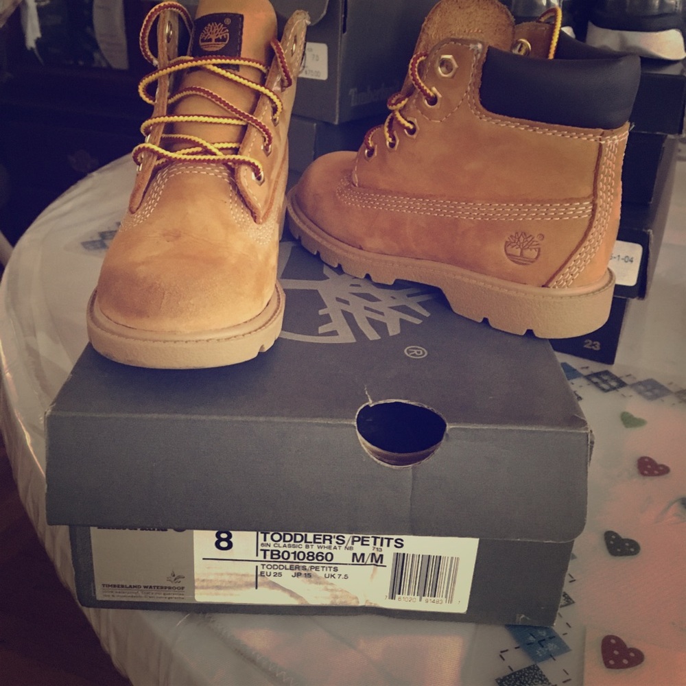 Timberland classic for toddlers size 8M SOLD!
